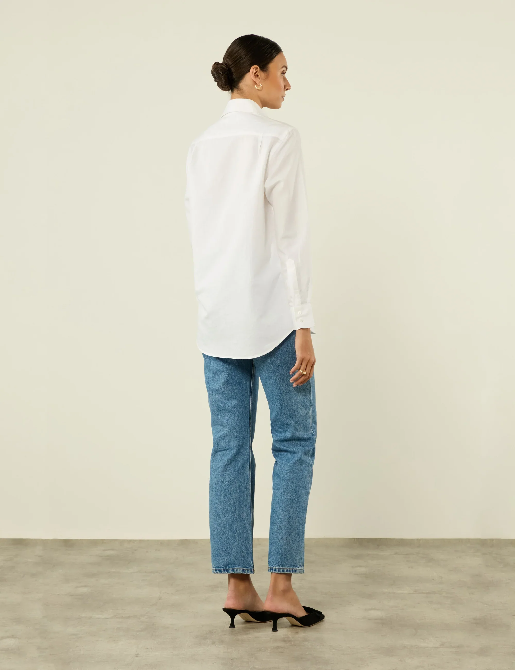 The Boyfriend: Weave, White - With Nothing Underneath