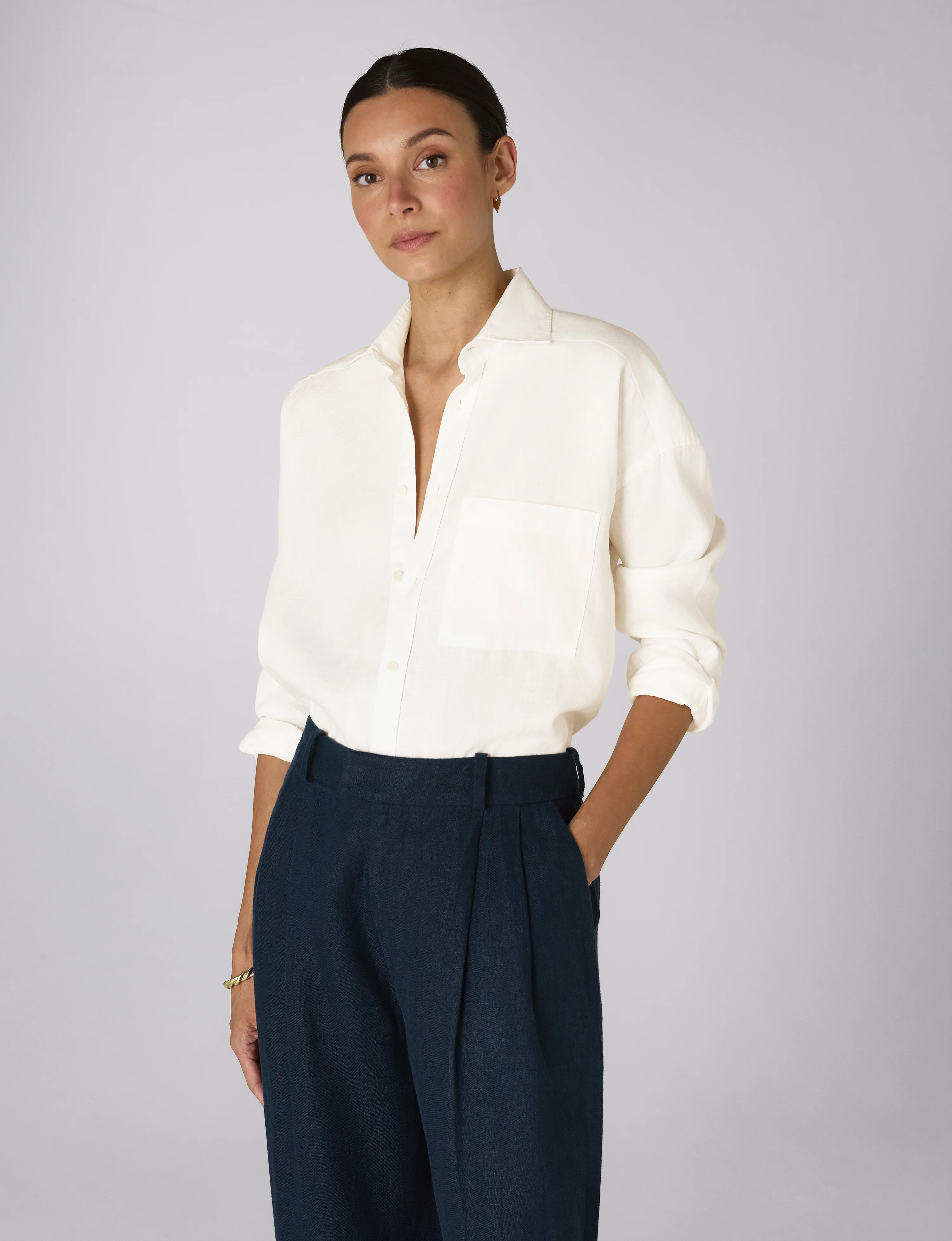 The Weekend: Hemp, White - With Nothing Underneath